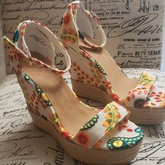 This Elegant And Classy Platform Has Beautiful Pattern. Very Colorful Vibrant Summer Heels With Round Toe, Summer Vibrant Round Toe Heels, White Casual Fabric Heels, Casual White Fabric Heels, Summer Yellow Ankle-high Heels, Multicolor Casual Heels For Spring, Casual Multicolor Closed Toe Heels, Multicolor Ankle-high Heels For Spring, Multicolor Round Toe Summer Heels