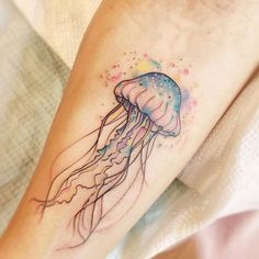 Artful Jellyfish Tattoo Sketches Glow In The Dark Jellyfish Tattoo, Turtle And Jellyfish Tattoo, Colorful Jellyfish Tattoo, Jelly Fish Tattoo Simple, Jellyfish Tattoo Color, Sea Themed Tattoos, Jellyfish Tattoo Design, Matching Tats, Colorful Jellyfish