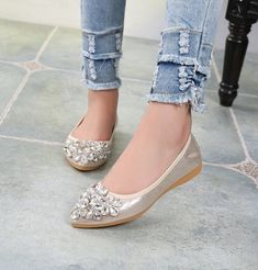 This flat shoes doesn't just look refined classy,it also very usefulbecause these are prefect for wedding shoes,bridal wedding shoes,bridesmaid shoes,wedding guest shoes,mother of the bride shoes or mother of the groom shoes.These flat are incredibly as them with a casual outfit by the beach, with a pretty sundress on a cruise, or pair them with a chic outfit to sightsee in a city in summer. Which is why we think you are going to love theHigh Quality materials -- High Quality PU Leather Material Elegant Slip-on Wedding Shoes For Spring, Elegant Gold Pointed Toe Flats For Formal Occasions, Elegant Closed Toe Flats With Rhinestones, Elegant Low Heel Flats With Rhinestones, Elegant Low-heel Flats With Rhinestones, Elegant Spring Wedding Flats, Gold Pointed Toe Flats With Low Heel, Gold Slip-on Ballet Flats For Party, Elegant Gold Pointed Toe Flats With Low Heel