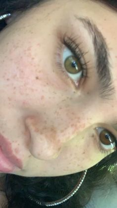 Bushy Eyebrows Aesthetic, Clear Skin With Freckles Aethstetic, Freckles On Nose, Sunkissed Freckles, Lots Of Freckles, Pretty Freckles, Nose Freckles, Freckles Aesthetic, Ash Kash