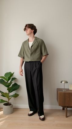 Ссылки на вещи в моем ТГ-канале (Смотри описнаие профиля) Baggy Slacks Outfit Men, Black Trousers Outfit Men Casual, Green Outfit For Men, Men Outfits Casual Summer, Men Trousers Outfit, Cottagecore Mens Fashion, Green Outfits Men, Smart Casual Men Outfit, Green Pants Outfit Men