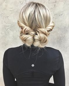 Date Night Hair, Easy Hairstyle, Cute Hairstyles For Medium Hair, Hairstyles For Medium Length Hair, Bun Hairstyles For Long Hair, Medium Length Hair, Professional Hairstyles, Length Hair