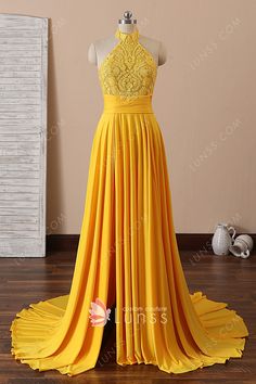 This fancy honey yellow prom dress is a statement piece. The delicate abstract patterned laces create the slightly sheer bodice with nice halter neckline and open back. A slit A-line jersey long skirt falls carefree from the ruched waist. Lunss Dresses, Long Skirt Fall, Fusion Fashion, Yellow Bridesmaid, Custom Made Prom Dress, Grey Gown, Dress Train, Yellow Bridesmaid Dresses, Honey Yellow