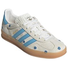 (WMNS) adidas originals GAZELLE Indoor Floral 'White Blue' IF4491 Adidas Gazelle White, Adidas Gazelle Indoor, Adidas Originals Gazelle, Light Blue Flowers, Limited Edition Sneakers, Floral White, Adidas Gazelle, Pretty Shoes, Sport Sneakers