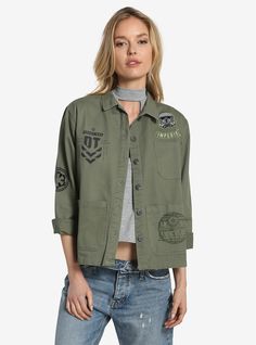 <div>Spring and fall mean it's green jacket season. Don't be basic about it though! Take that green jacket and make it badass by donning this Imperial inspired lightweight women's coat. It's covered in Dark Side themed patches and prints including The Death Star, Rogue One Special Forces, a Stormtrooper helmet, and more! Button front closure, chest pocket, waist pockets.&nbsp;</div><div><ul><li style="list-style-position: inside !i... Star Wars Jacket, Hacker Girl, Star Wars Imperial, Geek Chic Fashion, Stormtrooper Helmet, Star Wars Fashion, Star Wars Outfits, Rogue One, Fashion Star