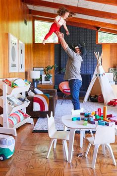 These adorable rabbit-ear and bear-ear chair and table sets are a fun addition to the play room or kitchen that your kids will love. Fabric Stickers, Animal Chair, Bent Plywood, Play Table, Best Commercials, Fun Sized, Modern Nursery, Play Room