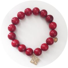 Red Riverstone with Pavè Gold Clover Pendant - Oriana Lamarca LLC Elegant Red Stretch Bracelet With Gemstone Beads, Elegant Red Gemstone Beads Stretch Bracelet, Elegant Red Stretch Bracelet With 8mm Beads, Italy Aesthetic Summer, What To Wear In Italy, Italian Chic, Clover Pendant, Hand Painted Pottery, Italy Outfits