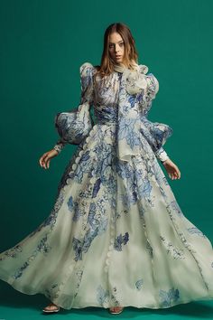 Floral motif printed organza dress – HerTrove Printed Organza Dress, Isabel Sanchis, Silk Organza Dress, Masquerade Ball Gown, Different Types Of Dresses, Exclusive Gowns, Printed Organza, Greek Goddess Costume, Prom Ball Gown