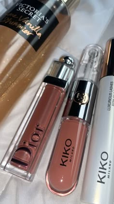 Kiko Milano, Lip Glosses, Makeup Obsession, Makeup Items, Body Skin Care Routine, Makeup Essentials, Aesthetic Makeup