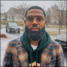 Men Church Outfit, Blackmen's Haircuts, Black Men Spring Fashion, Black Men Beard Styles, Beard Rules, Beard Shapes, Men Beards