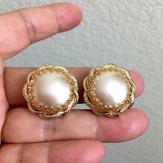 Sb5 C.1950s Kramer Signed Clip On Earrings. Faux Pearl Set In Goldtone Metal. One Pearl Is In Gvc, Other One Pearl Has Very Light Scratches N One Scuff But Not Major. Metal Is In Gvc N Very Clean. 9 Grams/ Piece. Overall In Excellentvc For Its Age!! Last Pic From Other Site To Show Some Similar Earrings For Sale For $195 That’s 50% Off Price So It Was About $400 I Don't Polish Item & Just Send As Is. You Can Polish Whenever You Wish Price Is Firm Item Only (Unless I Mention Abt Packaging Or Tag) 1950 Jewelry, Clean 9, Pearl Set, Clip Earrings, Clip On, Vintage Gold, Clip On Earrings, Faux Pearl, Vintage Ladies