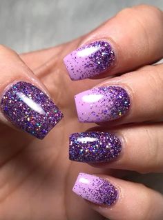 Dip Nail Ideas Glitter, Dip Nails Ideas 2023, Extreme Glitter Nails, Dipped Nails Ideas Powder Ombre Purple, Sns Glitter Nails, Sns Purple Nails, Dip Powder Nails With Designs Spring, Nail Designs Powder