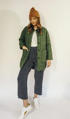 Stripe Pants Outfit, Art Teacher Outfits, Structured Fashion, Masculine Style, Relaxed Outfit, Scandinavian Fashion, Outfit Combinations, Work Wardrobe