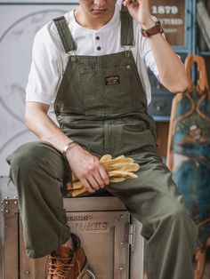 Overalls are synonymous with workwear.These ones are cut from cotton in a classic brown hue, then detailed with all those workshop-ready features like an array of pockets, a hammer loop and adjustable straps at the front. Rugged Man, Rugged Men, Work Style, Work Fashion