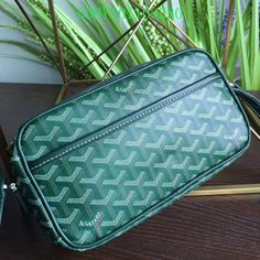 Size: 23cm*7cm*14cm It comes with Dust box, Care manual, Tag, and Paper bag. Goyard Bag, Bag Tags, Paper Bag, Clutch Bag, Dust Bag, Things To Come, Tote Bag, Tags