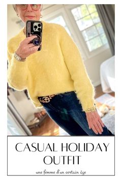 Explore festive casual holiday outfits with jeans, featuring colorful sweaters, cozy textures, and holiday accessories. Casual Beach Vacation Outfits, Outfit Ideas With Jeans, Fall Outfits For Women Over 50, Outfits With Jeans, Outfits For Women Over 50, Casual Holiday Outfits, Holiday Outfit Ideas, Casual Outfits For Women, Holiday Accessories