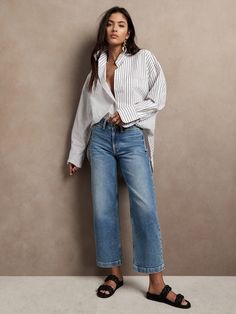 Women’s Clothing Styles, Women’s Casual Summer Outfits 2024, Cropped Denim Pants Outfit, Classic Women’s Style, Wide Leg Jean Outfits Spring, Striped Sweater Outfit Spring, Mid Size Fashion Business Casual, Spring Outfits For Women In Their 30s, Summer Outfits Late 20s