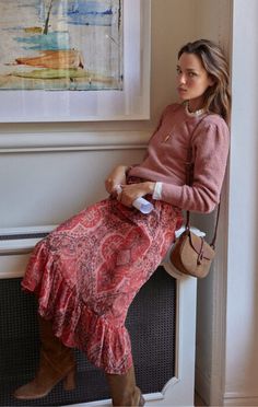 Belted Skirt Outfits, A Line Skirt Outfits, Fashion 2025, Artsy Fashion, Mom Fits, Outfit Inspiration Women, Forest Style, Looks Country, 2024 Style