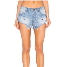 One Teaspoon Bandits Short. Denim/Jean Shorts. Women’s Size 23 (These Run Big - I Am Normally A Size 25). In Brand New, Perfect Condition. Never Worn. Jean Shorts Women, Teaspoon Shorts, One Teaspoon Shorts, Short Denim, Denim Jean Shorts, One Teaspoon, Shorts Women, Denim Jean, Jean Shorts