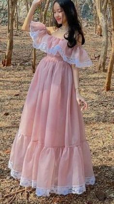 Long Frilly Dress, Babydoll Style Dress, Simple Frock Design, Simple Frocks, Fashion Top Outfits, Modest Dresses Casual, Korean Fashion Dress, Designer Dresses Casual, Dress For Summer