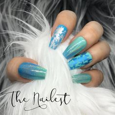 Blue Nails Ombre Color Combos, Turquoise Nail Art, Turquoise Nail Designs, Teal Nail Designs, Aqua Nails, Long Stiletto, Daisy Nails