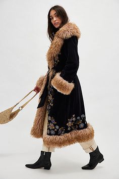 Talk Of The Town Coat | Free People Street Fashion Copenhagen, Large Coat Outfit, 70s Fur Coat, Western Business Casual, A Line Coat, Chic Winter Coat, Coat Accessories, Maximalist Fashion, Boho Rock