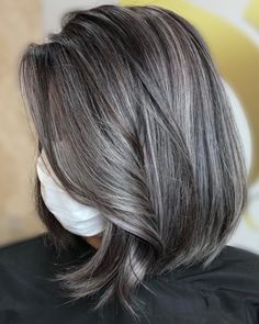 Dark Hair with Gray Highlights Ash Grey Hair, Black And Grey Hair, Grey Hair Care, Gray Balayage, Gray Hair Growing Out, Gray Hair Cuts