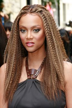 2020 Hairstyles, Hair Crimper, Crimped Hair, Hair Color Purple, 90s Hairstyles, Haircuts For Fine Hair, Modern Hairstyles, Popular Hairstyles, Long Curly Hair