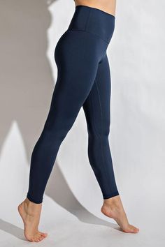 These leggings are amazing! Super soft, but with added compression. Made to be fitted and tight. Fabric: 82% poly microfiber, 18% spandex Pastel Dress, Judy Blue Jeans, Compression Leggings, Spring Looks, Mom Outfits, Blue Rose, Office Fashion, Yoga Leggings, Fashion Tops