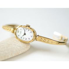 0 Oval Watch, Tiny Bracelet, Cocktail Watch, Dr Wardrobe, Vintage Jewlery, Vintage Timepiece, Watch For Women, Watch Bracelet, Beaded Bracelets Diy