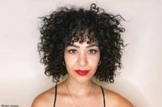 46 Trendy Blunt Bob with Bangs to Inspire Your Next Chop Texture Fringe, Curly Shag Haircut, Shoulder Length Curly Hair, Layered Curly Hair