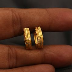 Gold Bali, Earrings Bali, Fashion Jewelry Necklaces Gold, Small Earrings Gold, Gold Earrings For Men, Bamboo Hoop Earrings, Diamond Earrings Design, India Gift, Long Gold Earrings