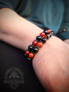 Carnelian & Black Obsidian Gemstone Bracelet - Etsy Black Carnelian Jewelry For Gifts, Black Beaded 8mm Jewelry For Friendship, Handmade Black Obsidian Beaded Bracelets, Spiritual Black Friendship Bracelets, Black Adjustable Beaded Bracelets For Healing, Black Carnelian Jewelry With Natural Stones, Handmade Black Carnelian Jewelry, Black Agate Beaded Bracelet Gift, Handmade Black Agate Bracelets