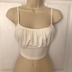 New With Tags! Divided White Ruched Crop Top Adjustable Straps Super Cute! Stretchy Crop Tops, Ruched Crop Top, Hot Pink Floral, Grey Crop Top, Cropped Crewneck, Crop Top Tees, Small Crop Tops, Summer Crop Tops, Ribbed Crop Top