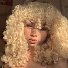 Women Asethics, Best Hair Dye Colors For Black Women, Curly Blonde Hair Character Art, Long Fluffy Hairstyles, Blonde Curly Fro, Curly Hair Face Claims, White Hair Black Women, Pretty Faceclaims, Black Woman Face Claim