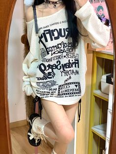 The price is for a top only, others are not included. Garment Size SizeSMLFull Length676869Bust114118122Sleeve Length545556 Y2k Aesthetic Grunge, Grunge T Shirts, Shirts Y2k, Goth Streetwear, Womens Printed Tops, Grunge Shirt, Vintage Band Tees, Visual Board, Oversize Casual