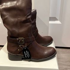 Brand New Boots . Come With Box New Boots, Shoes Boots, Women's Style, Shoe Boots, Women Shoes, Brand New, Boots, Women Shopping, Color