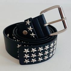 Y2k 2000s Star Studded Black And Silver Grunge Emo Belt These Belts Are Unisex :)! Beautiful Star Design 1.5w X 43l Brand New Y2k Belt, Emo Grunge, Y2k 2000s, Studded Belt, Black Leather Belt, Star Design, Suspender Belt, Star Studs, Black And Silver