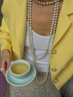 Diva, Beaded Jewelry, Casual Outfits, Tea, Coffee, Quick Saves, Beaded Jewellery