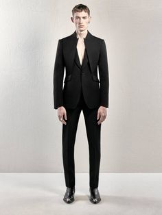 Men Custom-made Black Tailored Pant Suit Set With Double Collar Single Button Formal Blazer Prom Wedding Outfit Gift For Him by TheMagnusAtelier on Etsy Black Pant Suit, Formal Blazer, Alexander Mcqueen Fashion, Sarah Burton, Mcqueen Fashion, Alexander Mcqueen Men, Mens Formal, Single Breasted Jacket, Tailored Pants