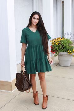 Nursing Dress With Pockets -Bell Sleeve- Green Formal Nursing Dress, Nursing Dress Breastfeeding, Postpartum Tummy, Breastfeeding Friendly Dresses, Nursing Tops, Nursing Clothes, Nursing Dress, Inspired Dress, Dress With Pockets