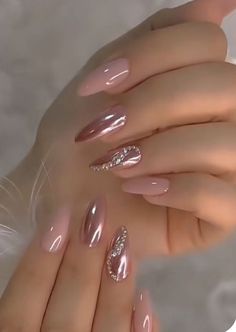 Pointy Nails French Designs, Summer Wedding Guest Nails, Elegant Nail Art, Fall Nail Trends, Fall Nail Art Designs, Fancy Nails Designs, Fall Nail Art, Elegant Nails, Fall Nail