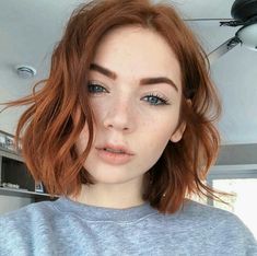 I love this style and color! Short Red Hair, Cute Hair Colors, Wavy Bob Hairstyles, Hair Envy, Grunge Hair, Ginger Hair, Hair Day, Hair Looks, Bob Hairstyles