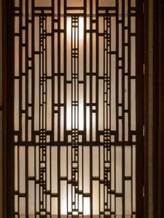 Frank Lloyd Wright’s Robie House – Chicago Traveler Frank Lloyd Wright Chicago, Frank Lloyd Wright Stained Glass, Gamble House, Leaded Glass Windows