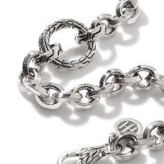 Chunky knife edge links are anchored by a carved sterling silver ring. Black Sapphire, John Hardy, Metal Chain Link, Bracelet Sterling Silver, Rings Necklaces, Conflict Free Diamonds, Gold And Silver, Luxury Jewelry, Band Rings