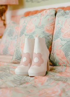 Dream Day Boot Fun Boots, Lady Shop, Dream Day, Daisy Pattern, Clothing Company, Shoe Brands