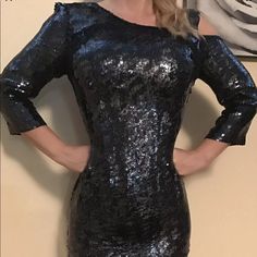 Nwt Pamella Roland Navy Sequin Single Cold-Shoulder Shift Evening. New With Tags. Small Bag Of Original Extra Sequins. Measurements Flat, Un-Stretched Size On Tag: No Tag Shoulder To Shoulder: 14.5 Armpit To Armpit: 17.5 Waist: 15.35 Hip: 19 Total Length: 38 It’s Too Big For Me, Based On How It Fits, I Would Estimate It To Be An Us 8 Or Maybe A Small 10 But Please See Measurements. There Is Some Stretch To The Dress. New To Poshmark? Sign Up With Code Tanya99 Save $10 Off First Purchase. Blue Off Shoulder Mini Dress For Party, Blue Fitted Off-shoulder Dress For Night Out, Fitted Mini Dress With Cutaway Shoulders For Parties, Glamorous Blue Off-shoulder Mini Dress, Chic Party Mini Dress With Cutaway Shoulders, Blue Fitted Off Shoulder Dress For Party, Spring Dresses For Night Out With Cutaway Shoulders, Fitted Blue Off Shoulder Dress For Parties, Fitted Blue Off-shoulder Dress For Party