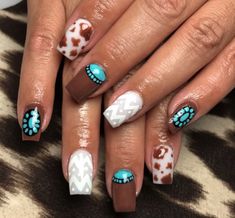 Classy Boho Nails, Western Nails Punchy, Koe Wetzel Nails, Brown Western Nails, Teal Western Nails, Equestrian Nails, Country Christmas Nails, Zach Bryan Nails, Sunflower Acrylic Nails