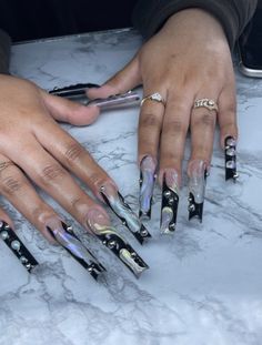 Glass Marble Nails, Chrome Junk Nails, White Boujee Nails, Airbrush Acrylic Nails, Nail Poses, Camo Nails, Retro Nails, Airbrush Nails