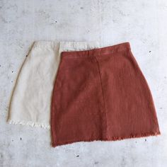 something just like this linen skirt - more colors Something Just Like This, Ad Fashion, Linen Fashion, Linen Skirt, Skirt Design, Looks Style, Outfits Summer, Linen Clothes, Sewing Clothes